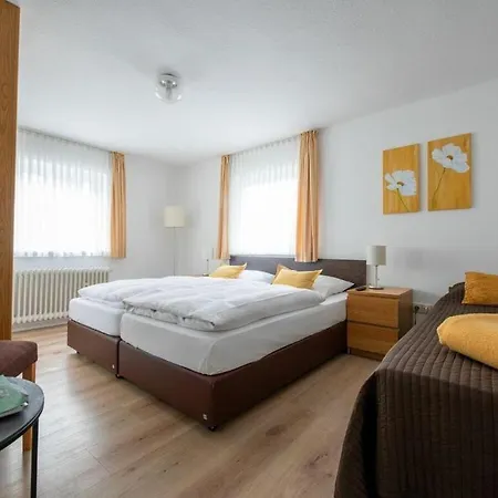 Panorama Modern Retreat *